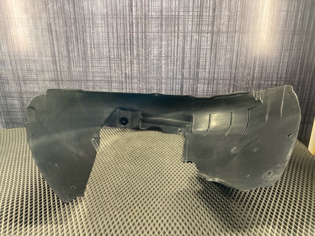 Подкрылок, 3770 рублей, Красноярск