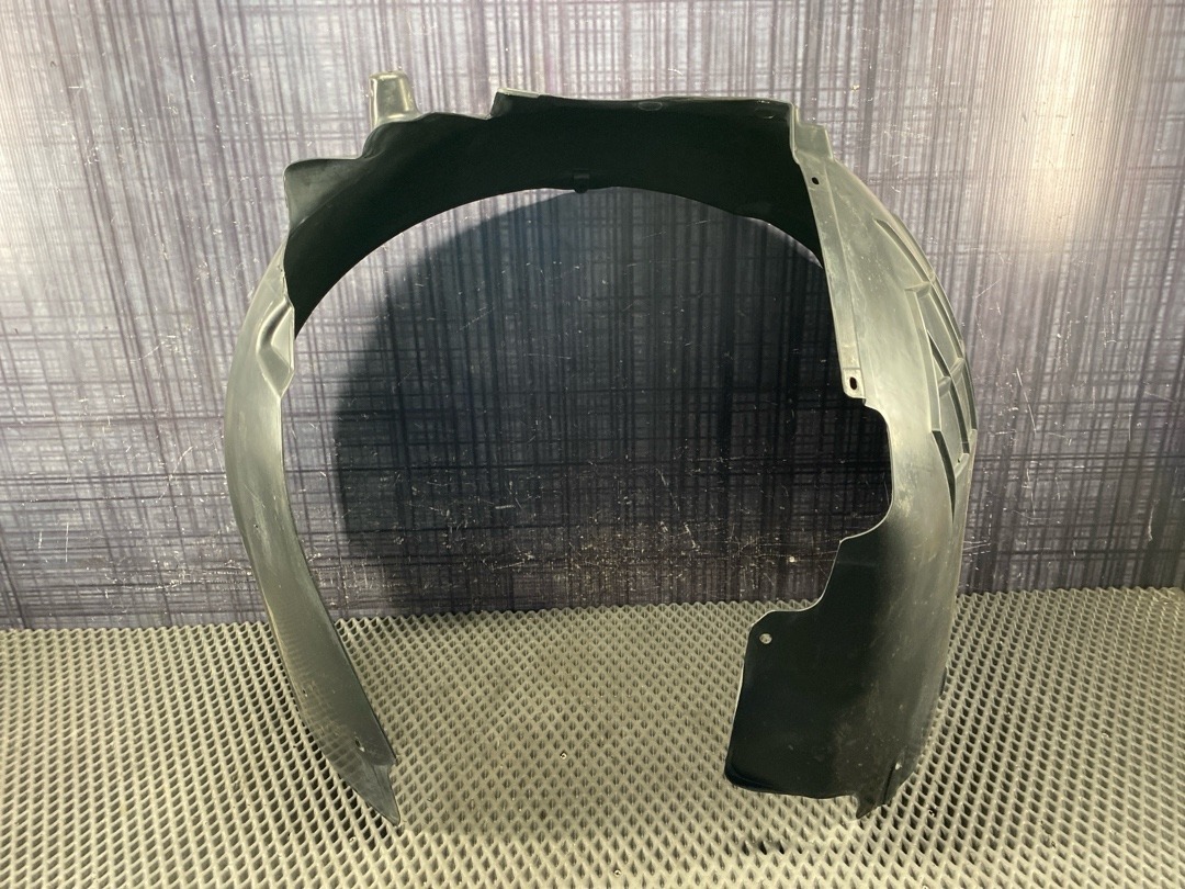 Подкрылок, 3770 рублей, Красноярск