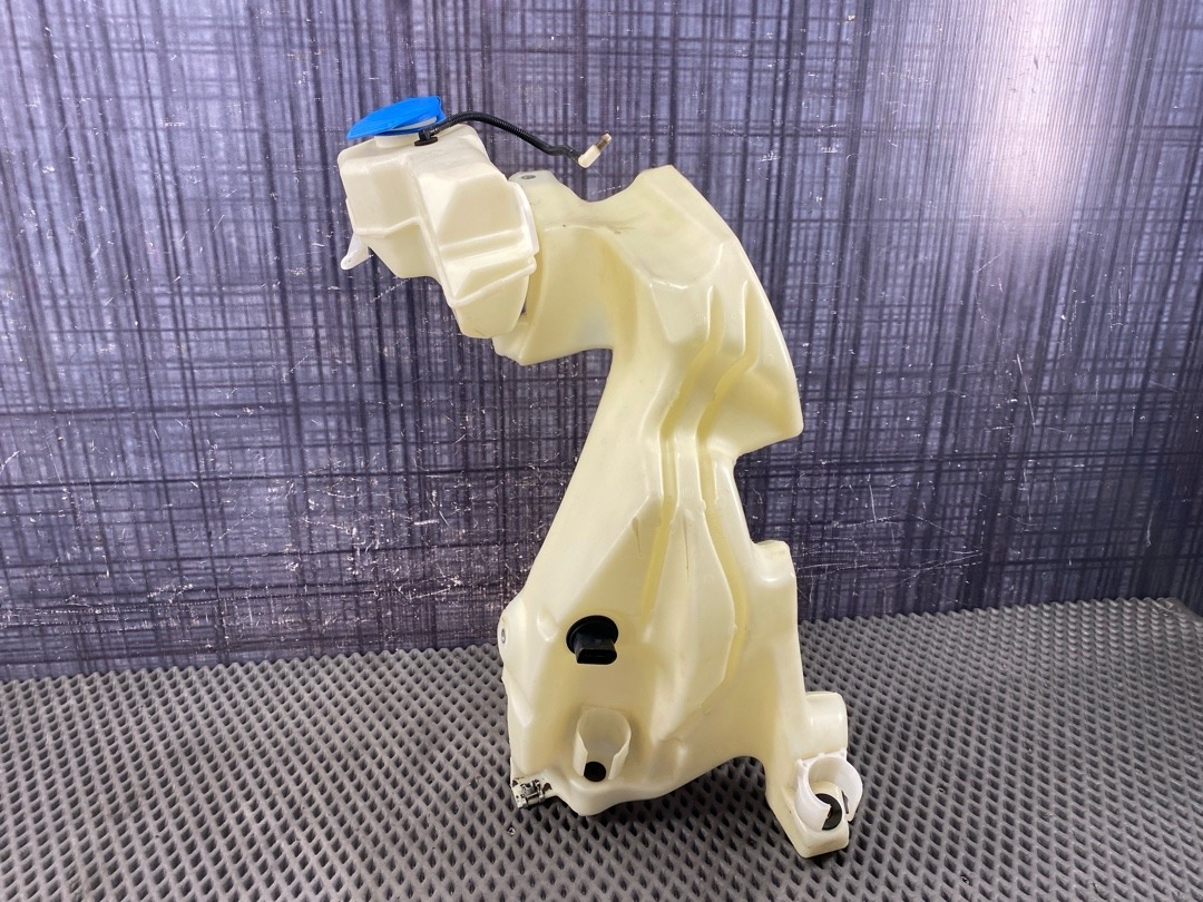 Бачок омывателя, 2960 рублей, Красноярск