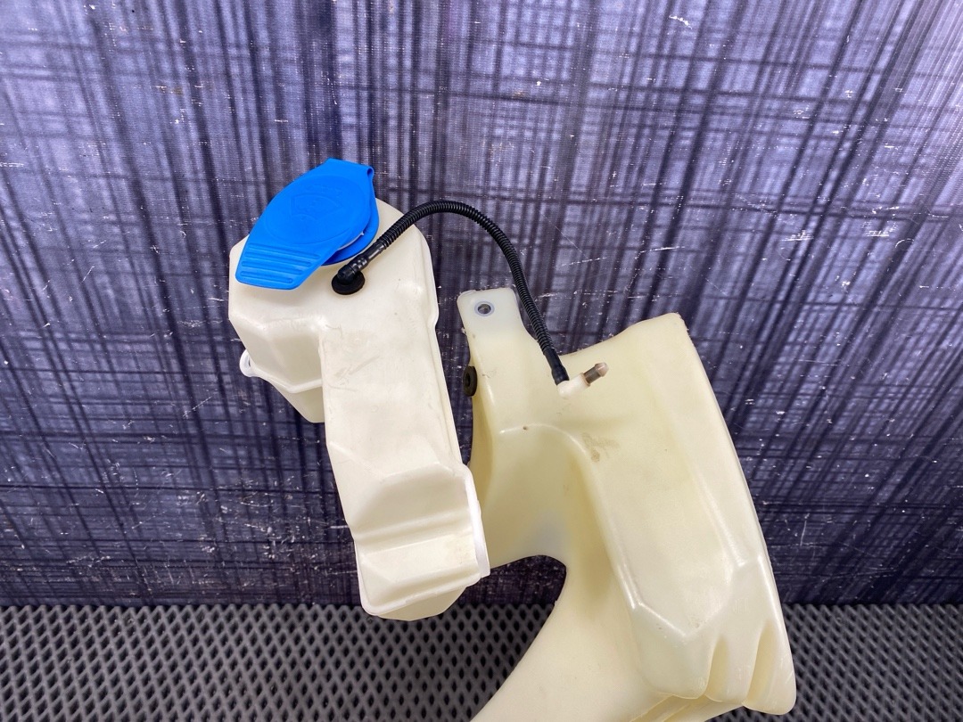 Бачок омывателя, 2960 рублей, Красноярск