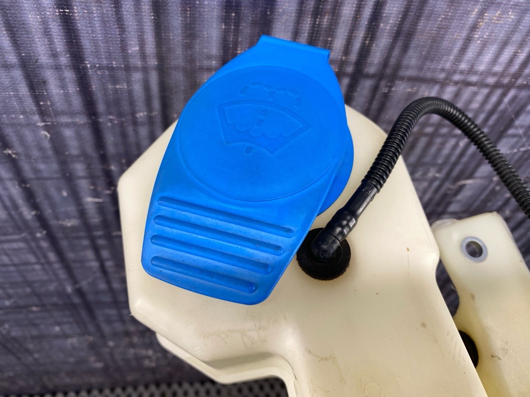 Бачок омывателя, 2960 рублей, Красноярск