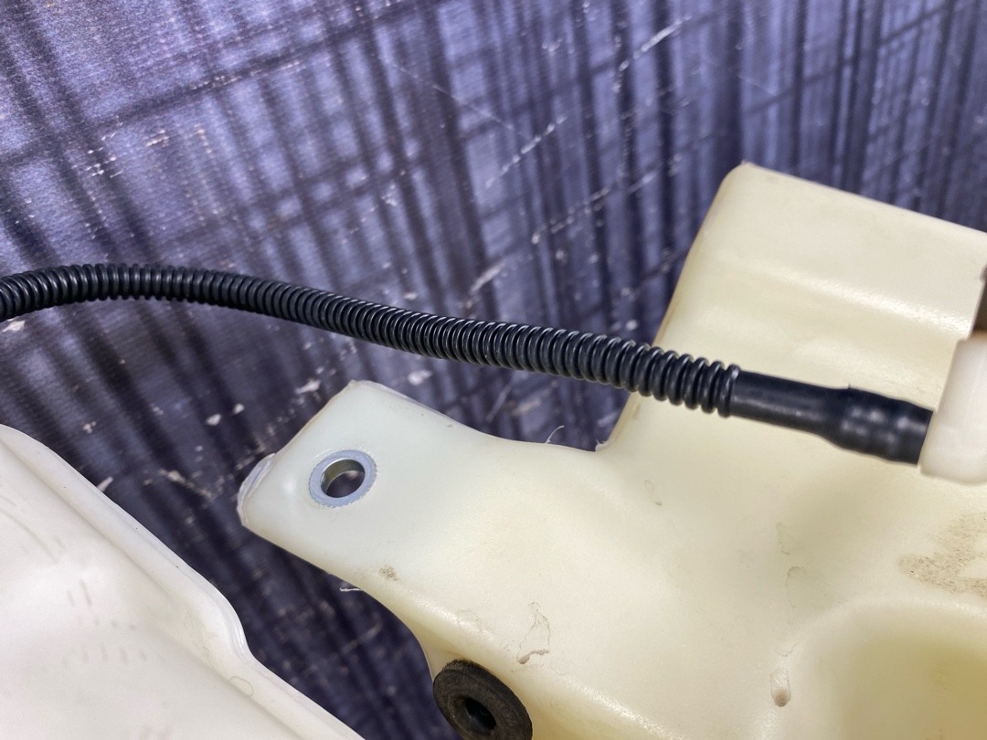 Бачок омывателя, 2960 рублей, Красноярск