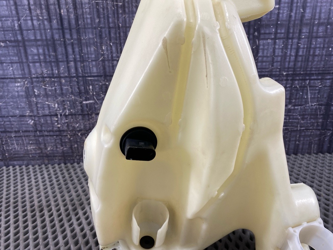 Бачок омывателя, 2960 рублей, Красноярск