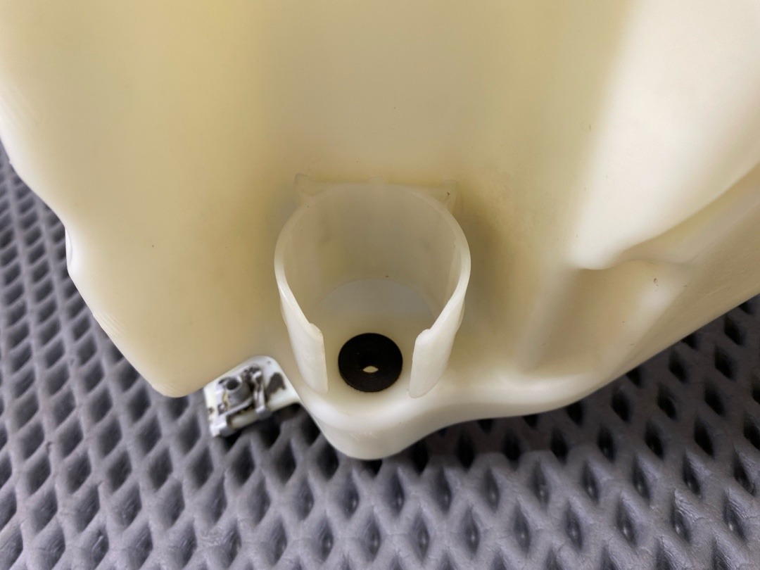 Бачок омывателя, 2960 рублей, Красноярск