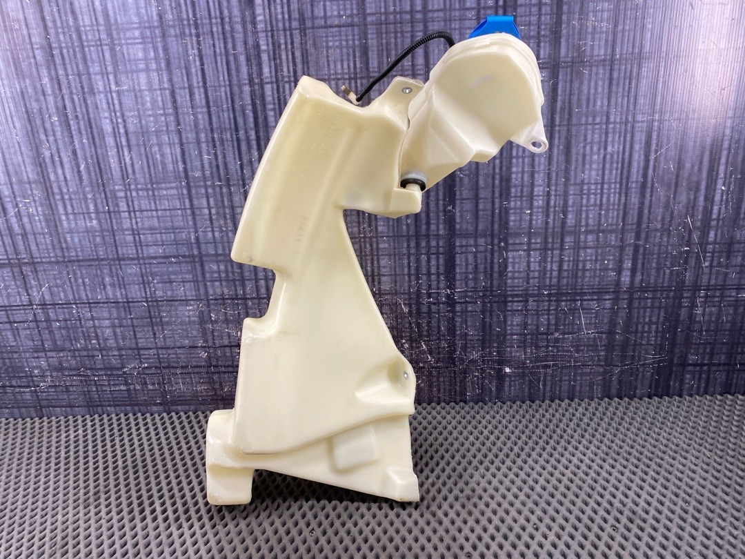 Бачок омывателя, 2960 рублей, Красноярск