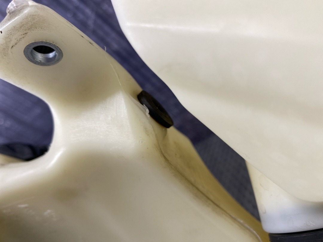 Бачок омывателя, 2960 рублей, Красноярск