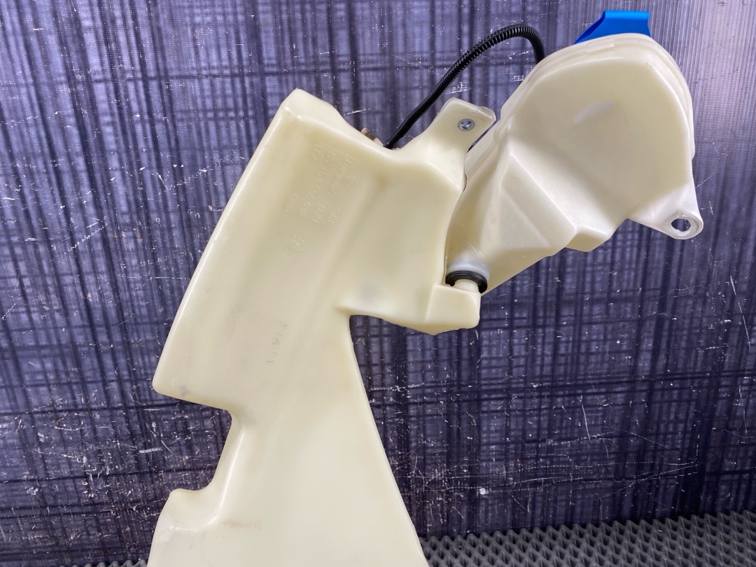 Бачок омывателя, 2960 рублей, Красноярск