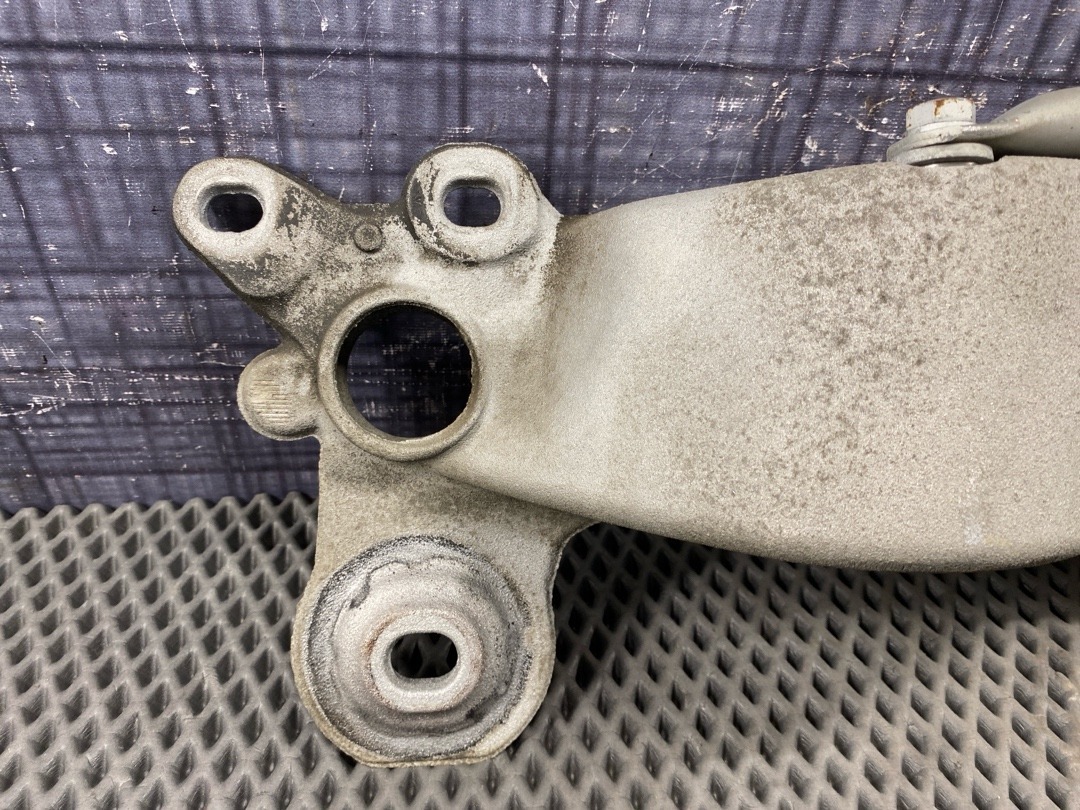 Кронштейн КПП, 4840 рублей, Красноярск