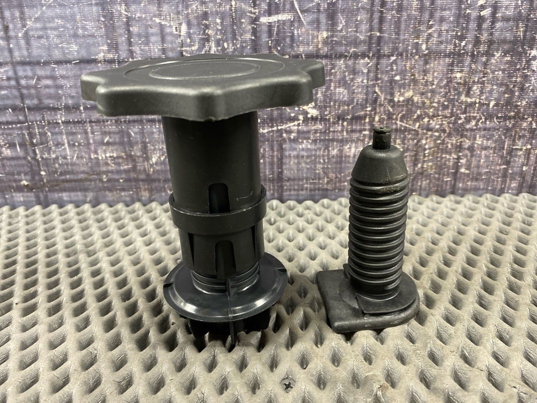 Крепление запасного колеса, 1030 рублей, Красноярск