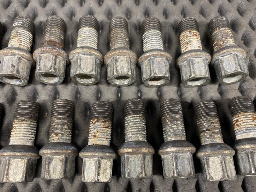 Комплект колесных болтов, 3340 рублей, Красноярск