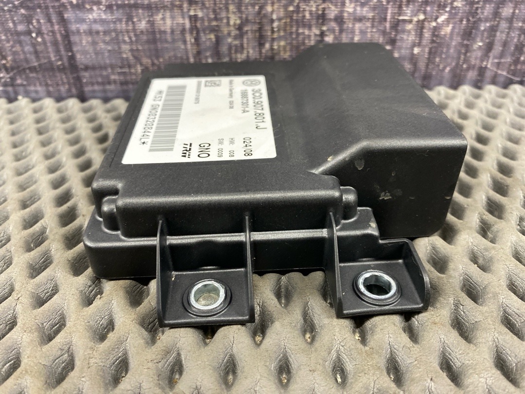 Блок управления парковочным тормозом, 4020 рублей, Красноярск