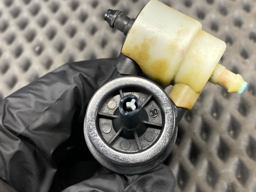 Мотор бачка стеклоомывателя, 980 рублей, Красноярск