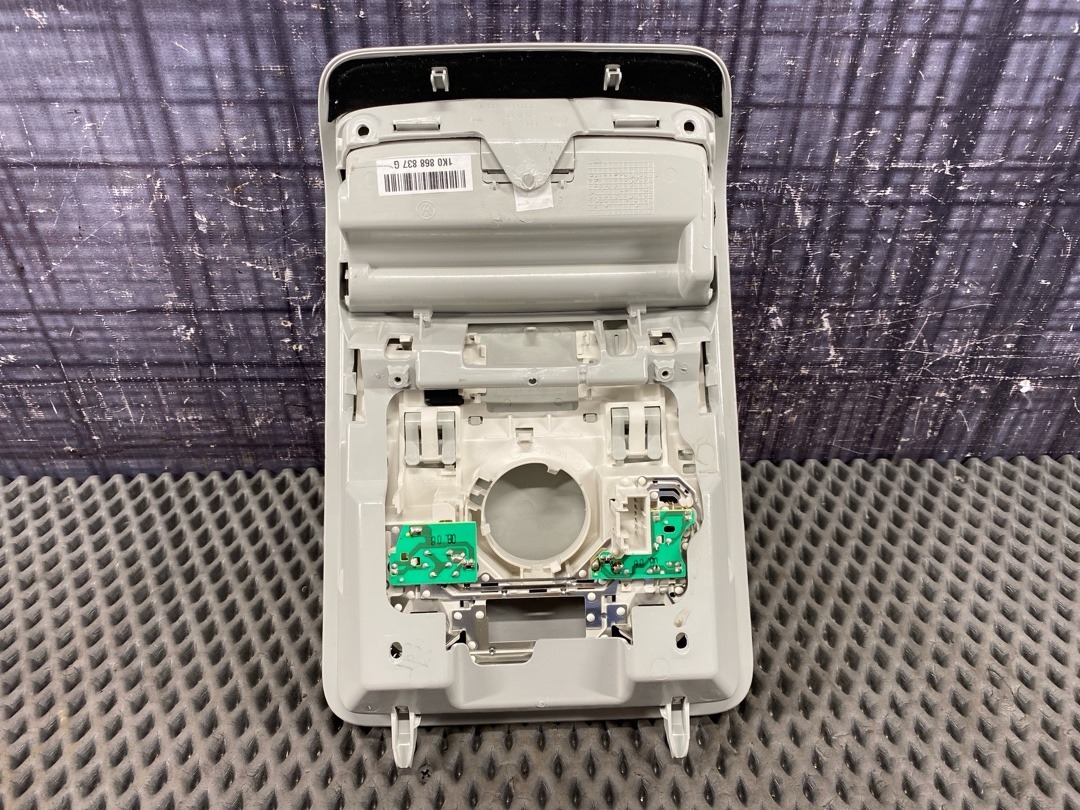 Плафон салона, 3260 рублей, Красноярск