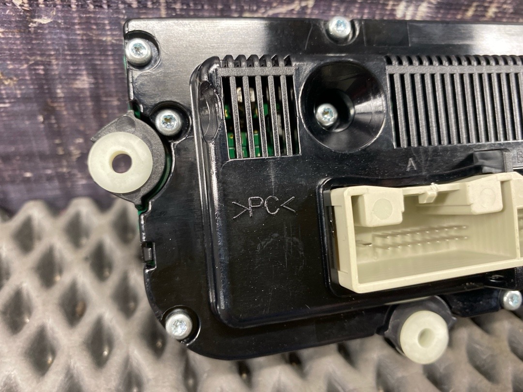 Блок управления климат-контролем, 2880 рублей, Красноярск