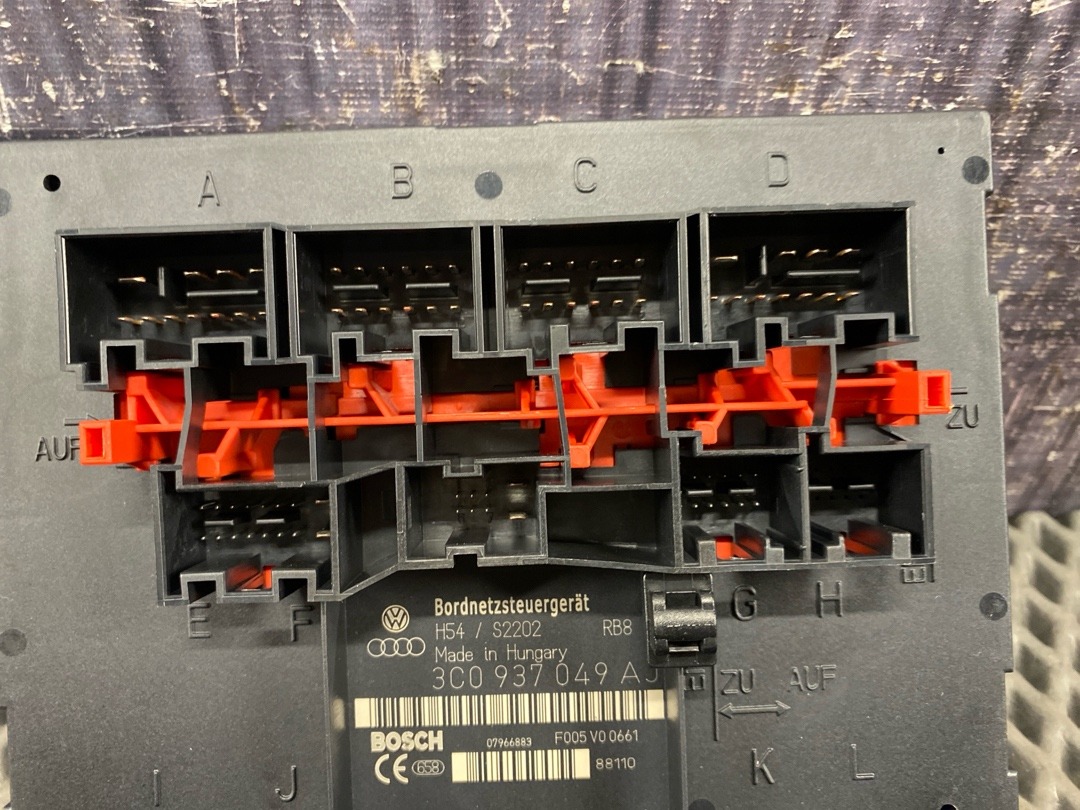 Блок управления бортовой сети, 3210 рублей, Красноярск