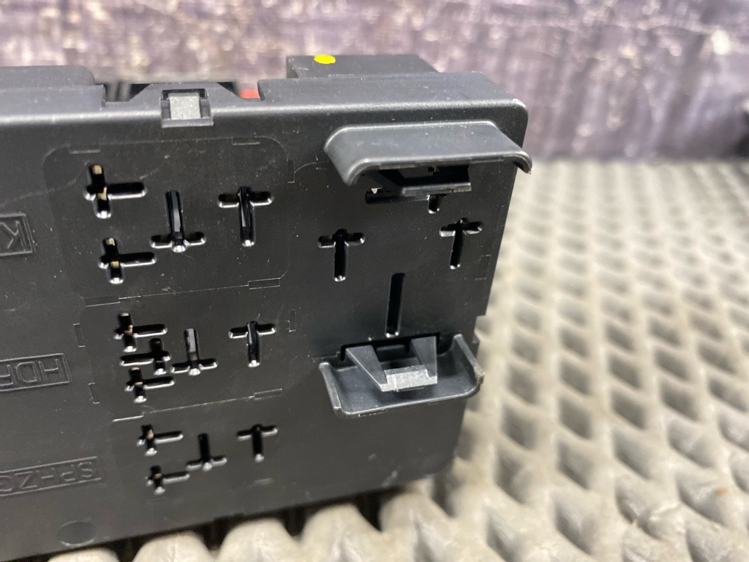 Блок управления бортовой сети, 3210 рублей, Красноярск