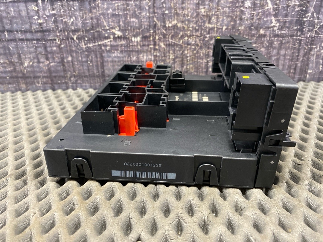 Блок управления бортовой сети, 3210 рублей, Красноярск