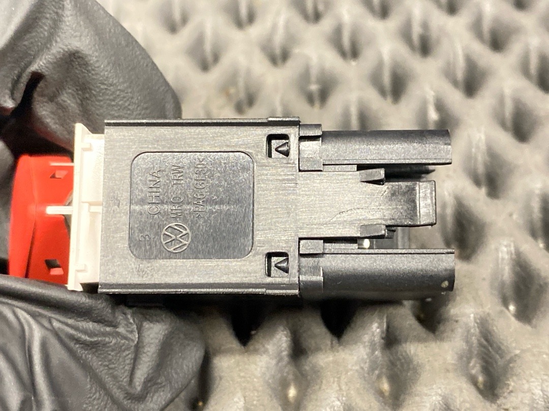 Кнопка аварийной остановки, 960 рублей, Красноярск