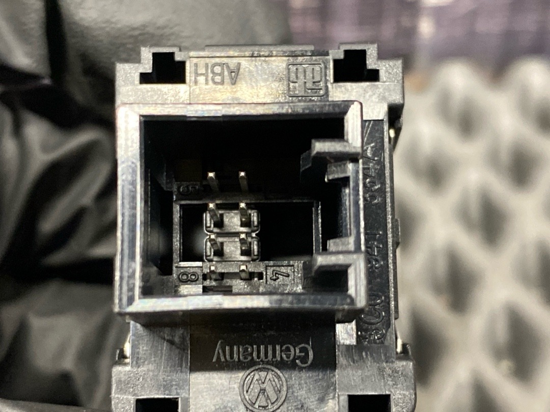 Кнопка яркости подсветки, 520 рублей, Красноярск