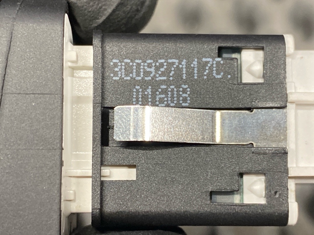 Кнопка ESP, 970 рублей, Красноярск