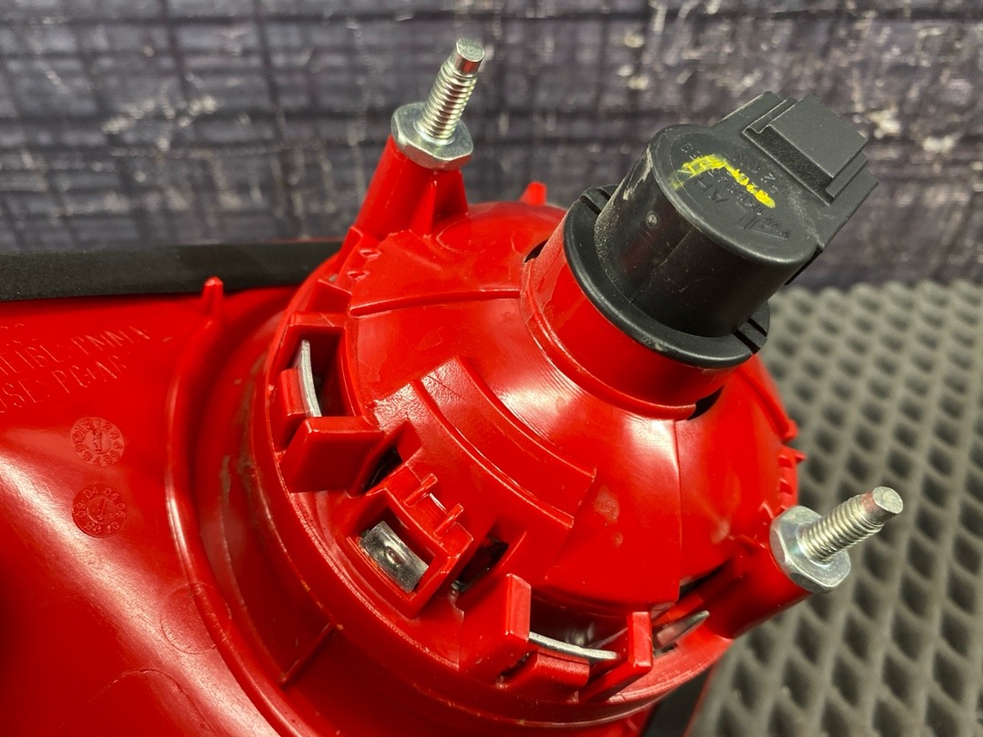 Фонарь в крышку багажника, 3860 рублей, Красноярск