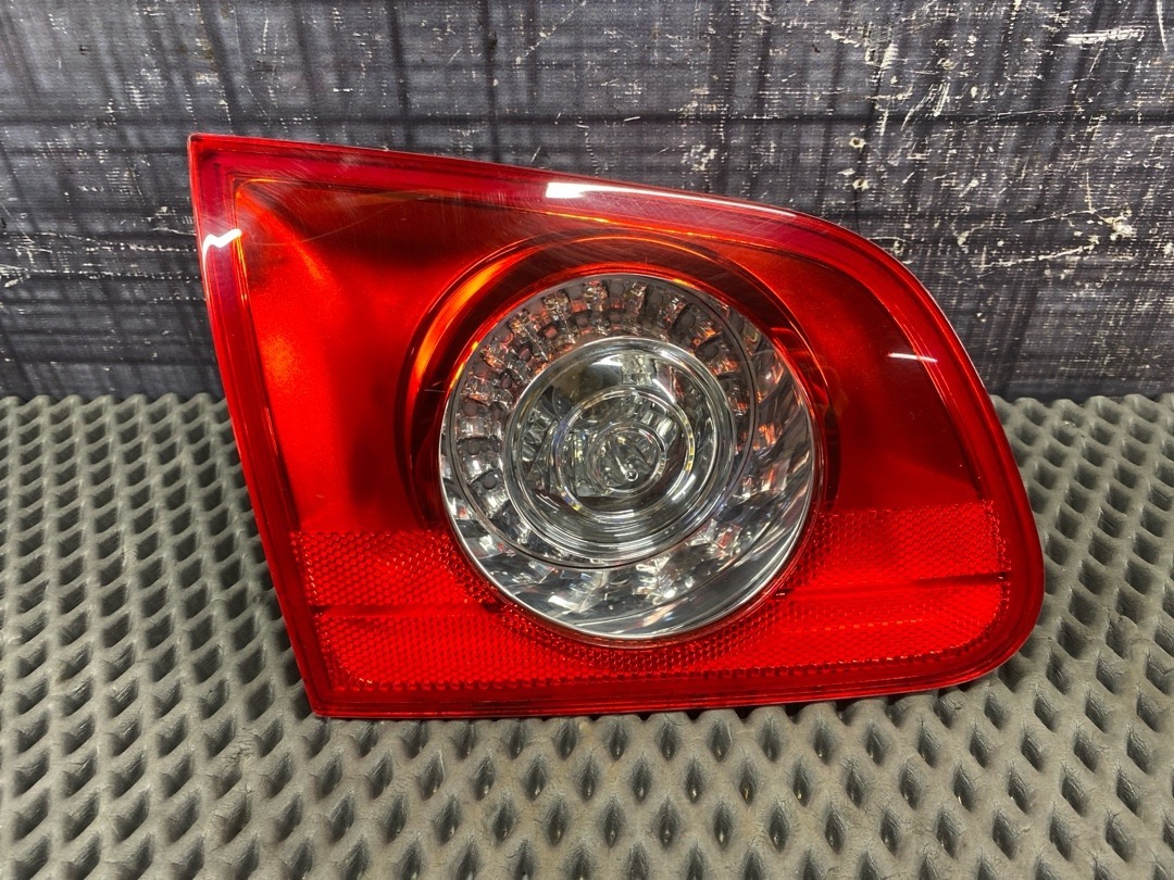 Фонарь в крышку багажника, 3860 рублей, Красноярск