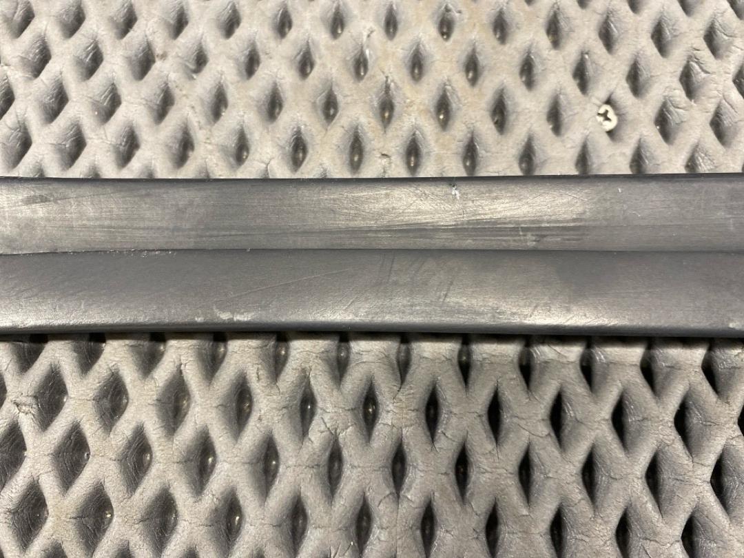 Молдинг лобового стекла, 1510 рублей, Красноярск