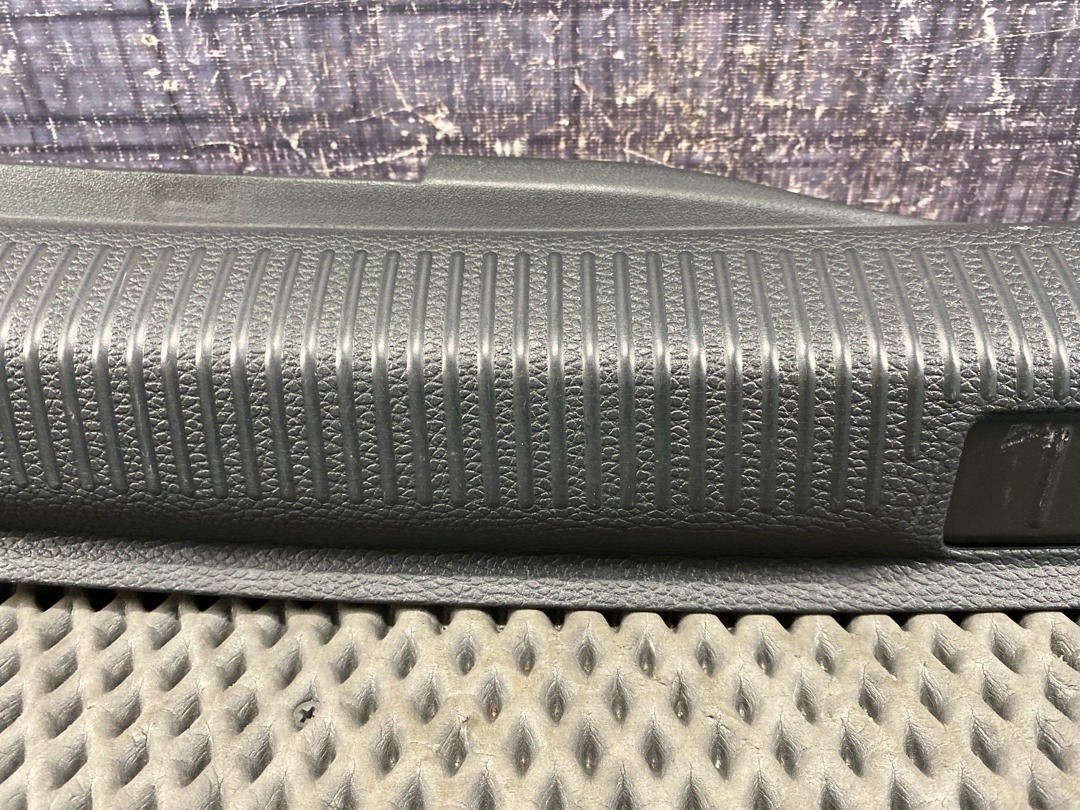 Пластик багажника, 1980 рублей, Красноярск