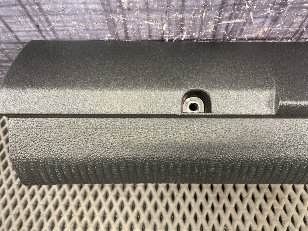 Пластик багажника, 1980 рублей, Красноярск