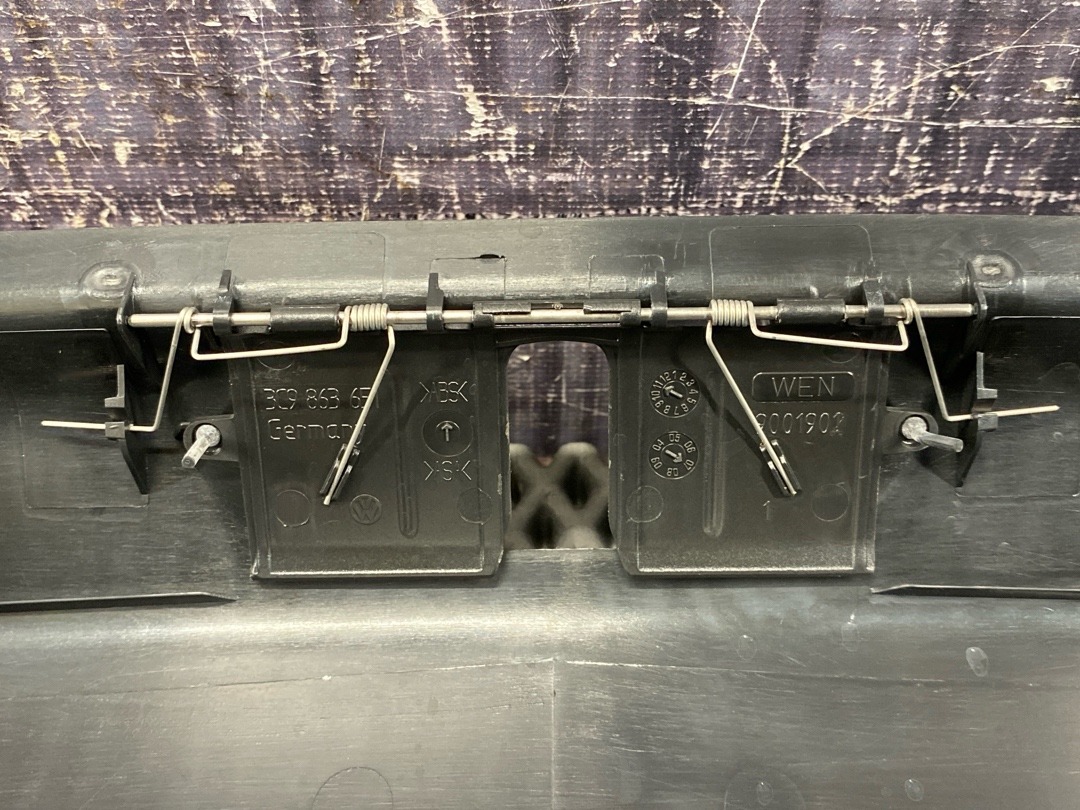 Пластик багажника, 1980 рублей, Красноярск