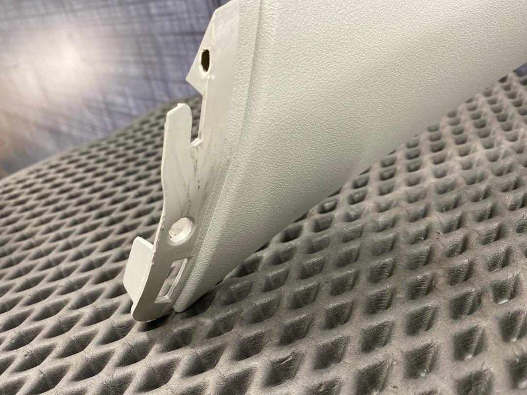 Обшивка крышки багажника, 670 рублей, Красноярск