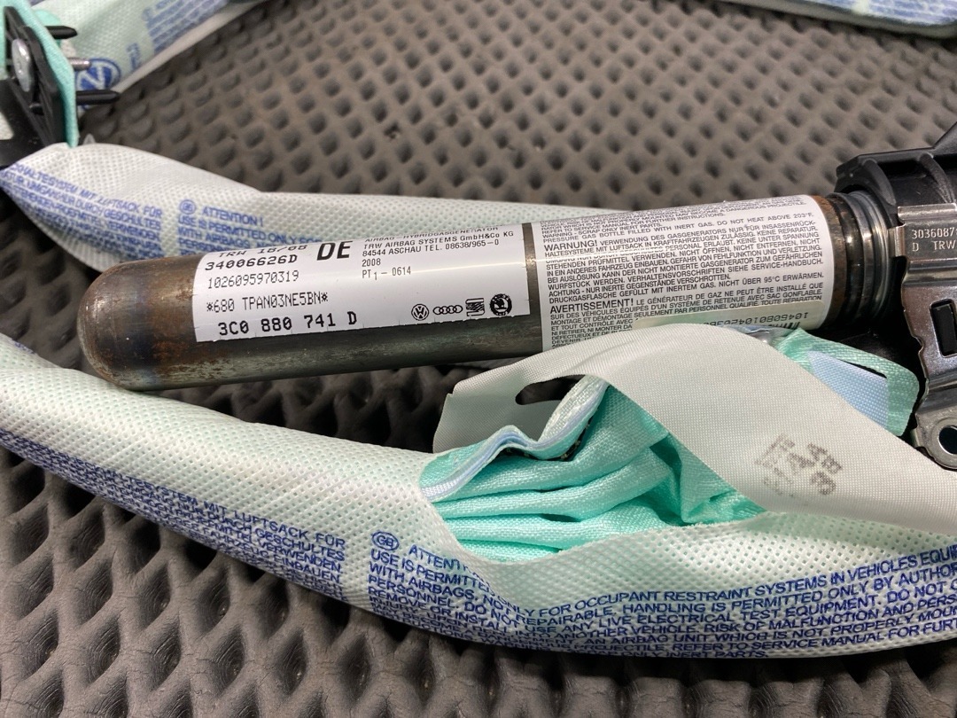 Подушка безопасности, 1080 рублей, Красноярск