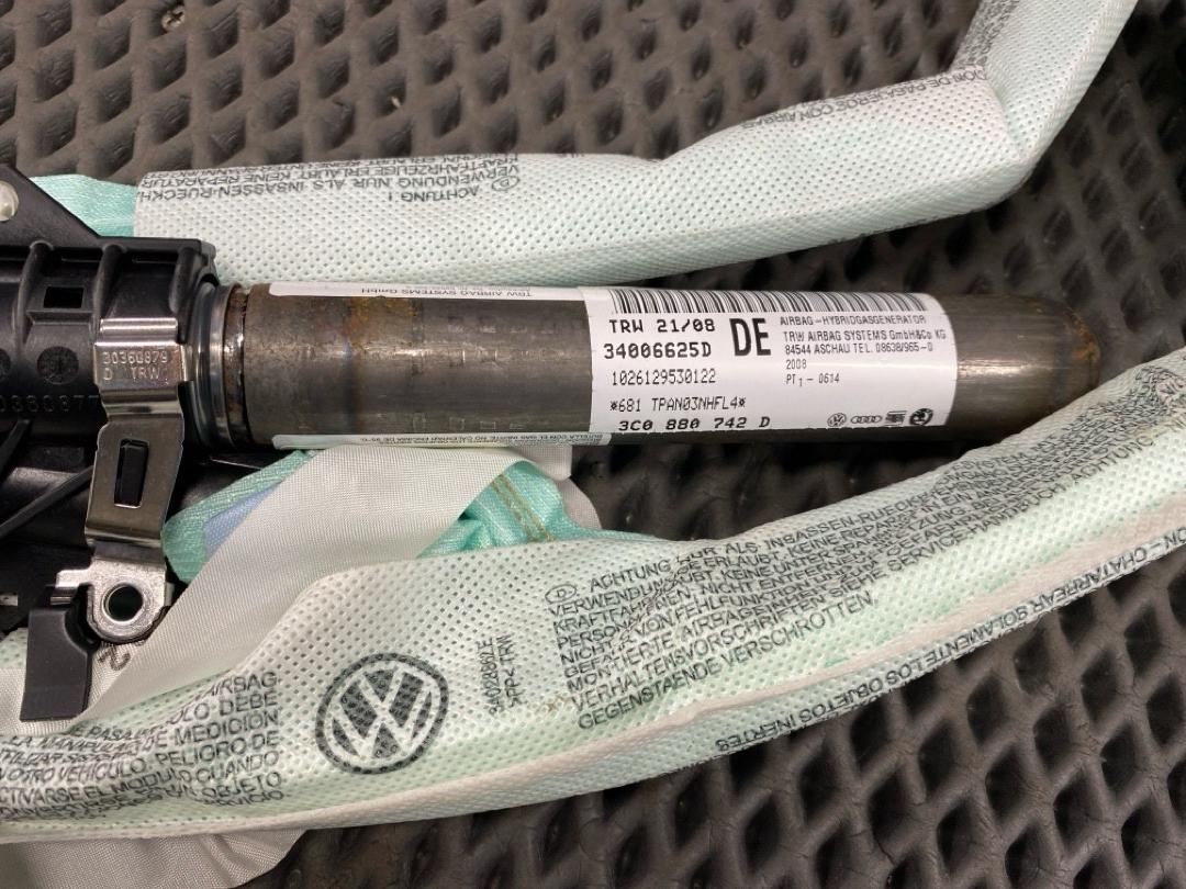 Подушка безопасности, 1080 рублей, Красноярск