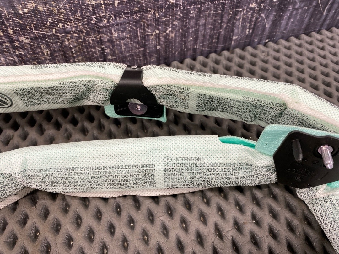 Подушка безопасности, 1080 рублей, Красноярск