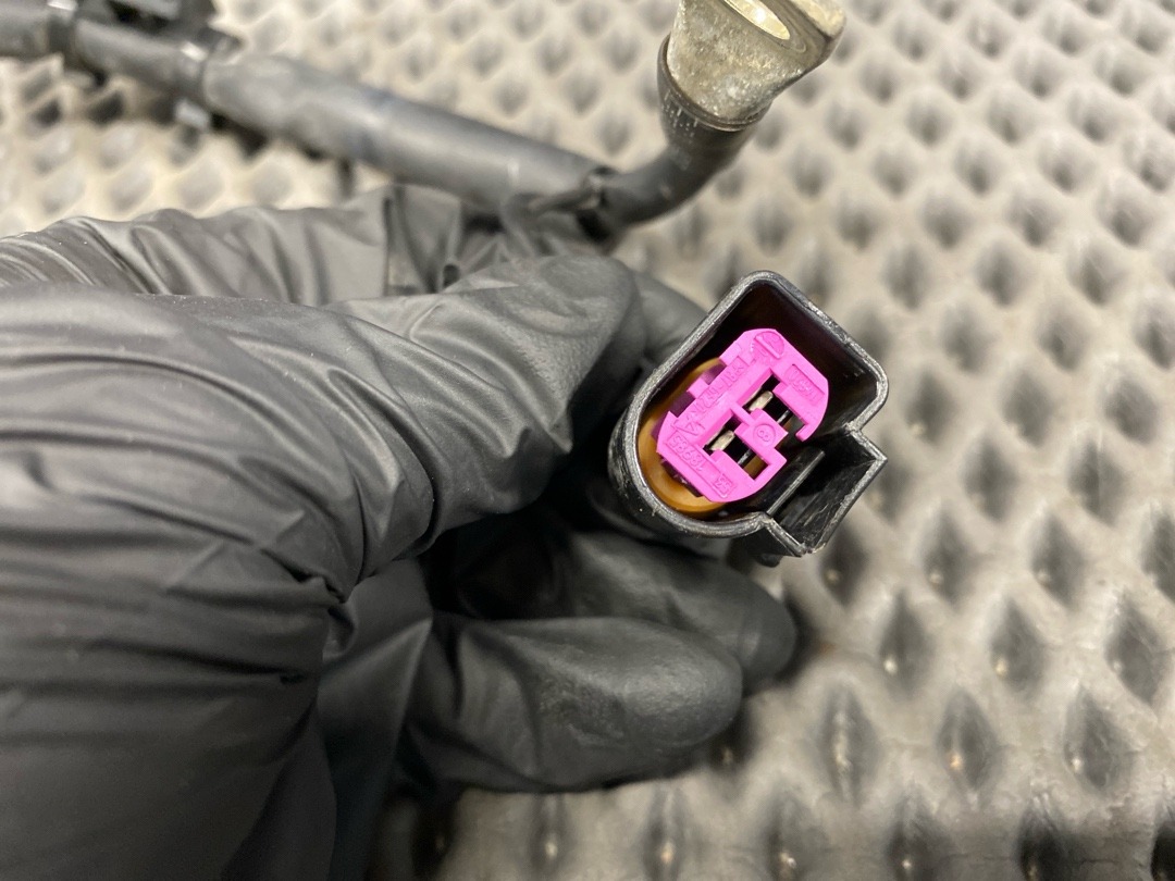 Клемма с проводом, 1250 рублей, Красноярск