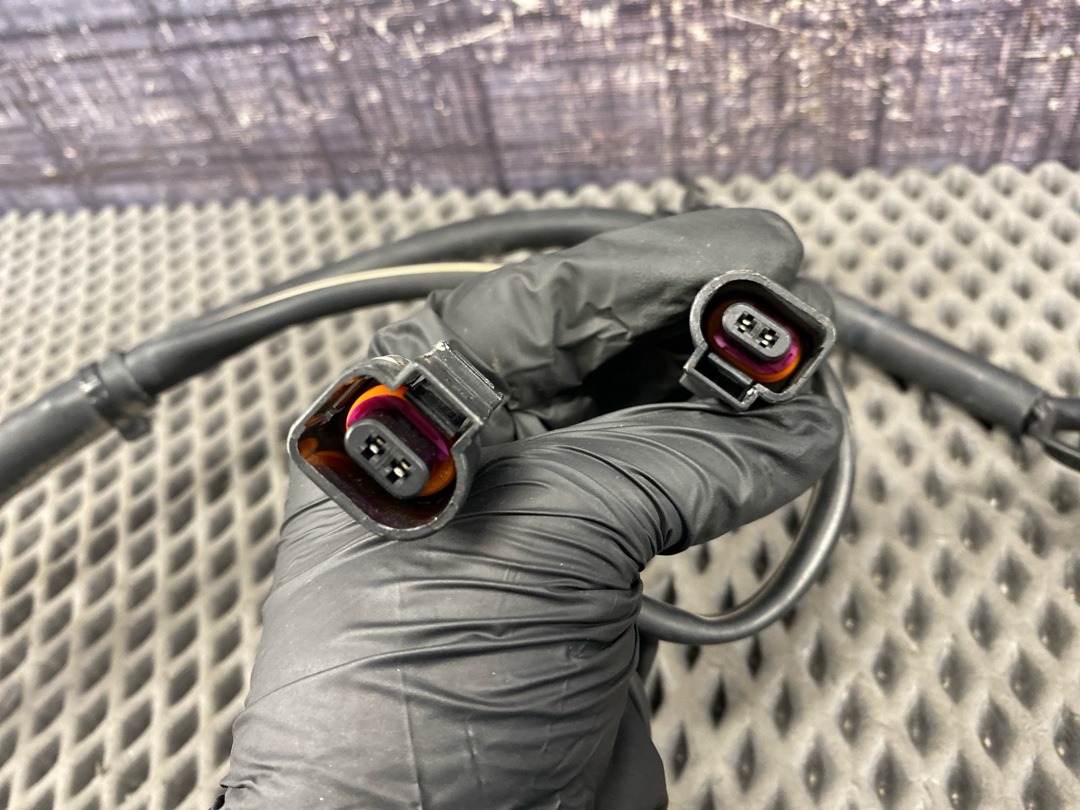 Клемма с проводом, 1250 рублей, Красноярск