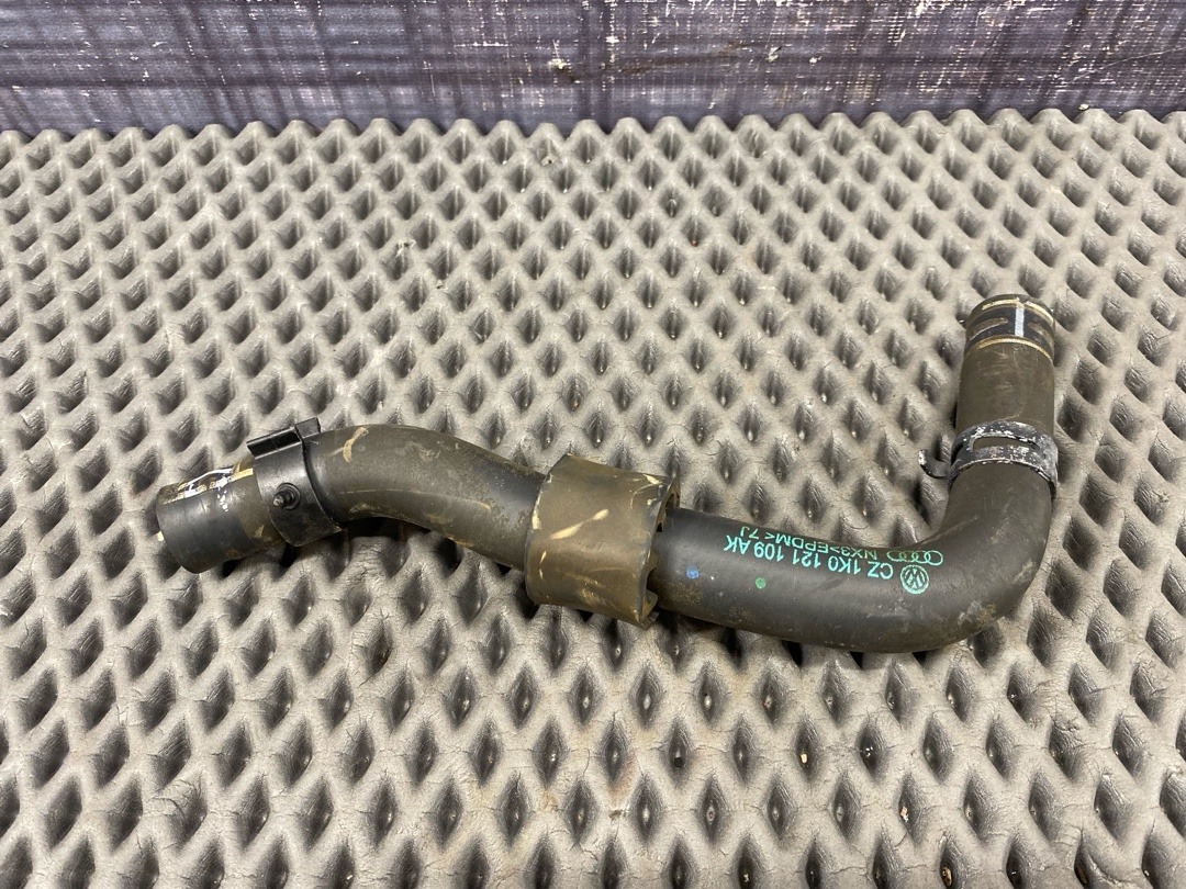 Шланг системы охлаждения, 840 рублей, Красноярск