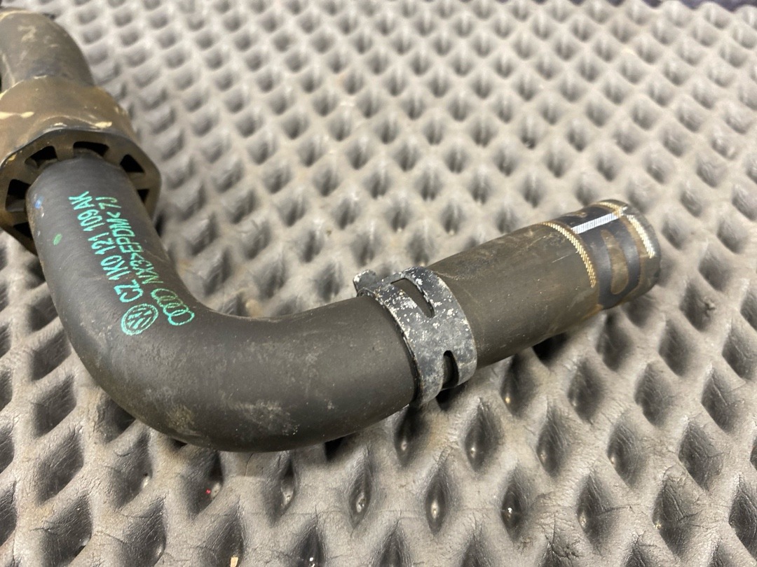 Шланг системы охлаждения, 840 рублей, Красноярск