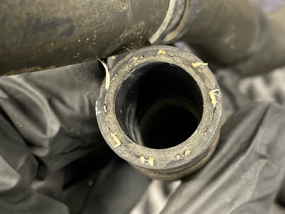 Шланг системы охлаждения, 1540 рублей, Красноярск