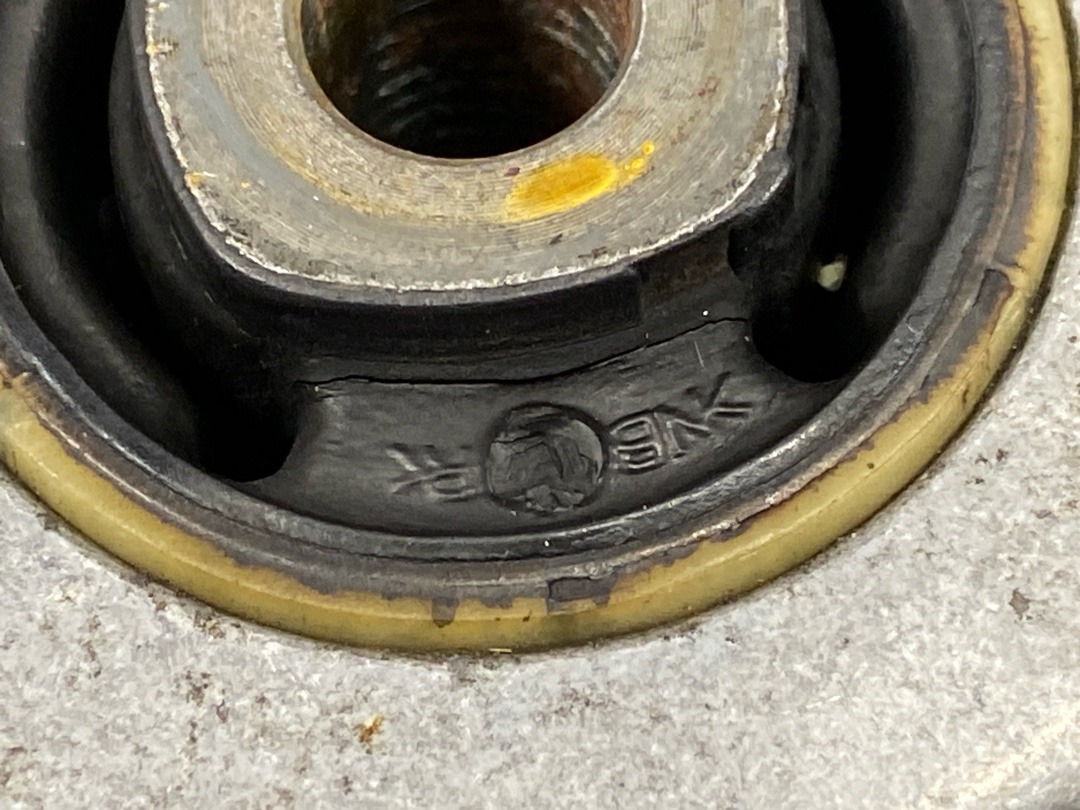 Опора двигателя, 970 рублей, Красноярск