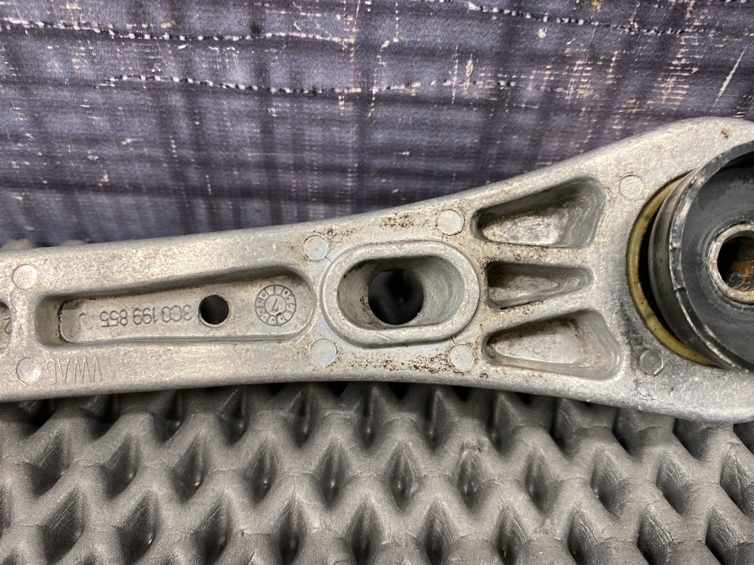 Опора двигателя, 970 рублей, Красноярск