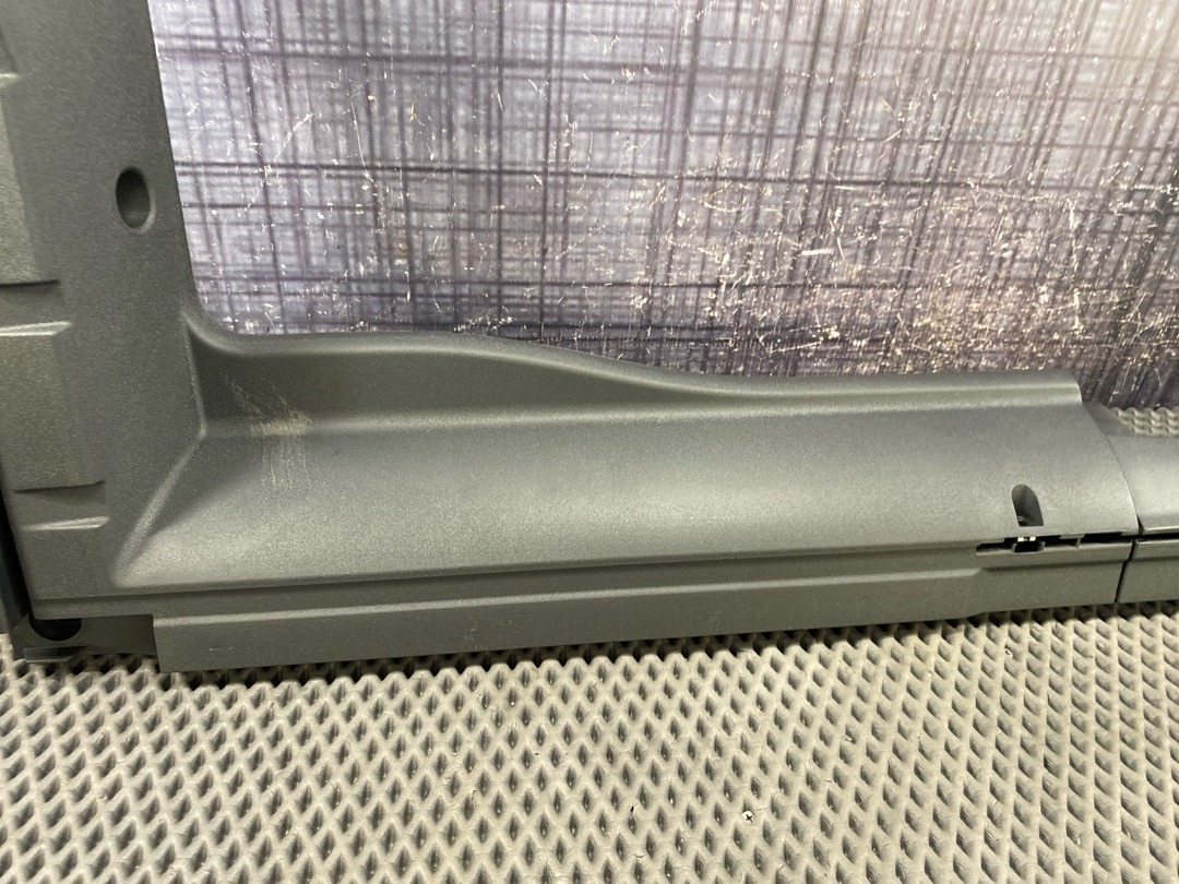 Пластик багажника, 630 рублей, Красноярск