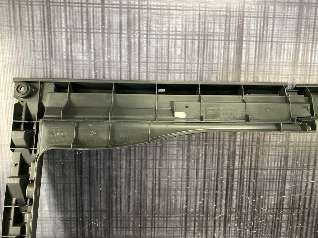 Пластик багажника, 630 рублей, Красноярск