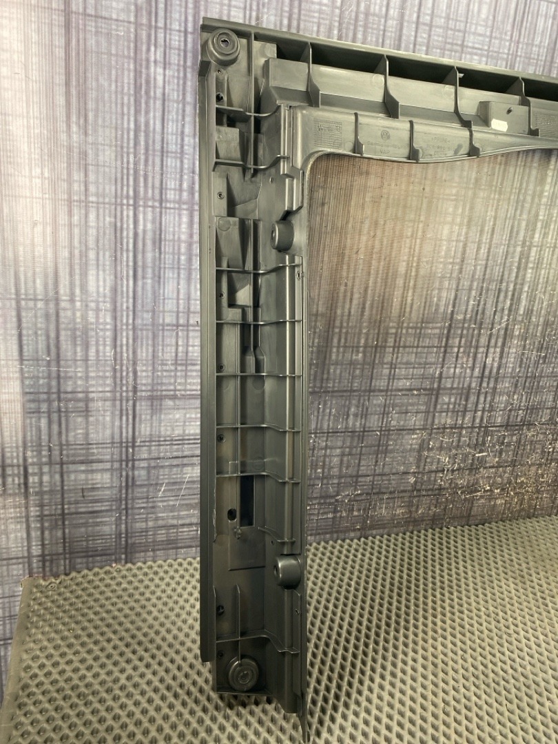 Пластик багажника, 630 рублей, Красноярск