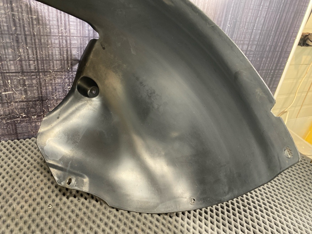 Подкрылок, 4060 рублей, Красноярск