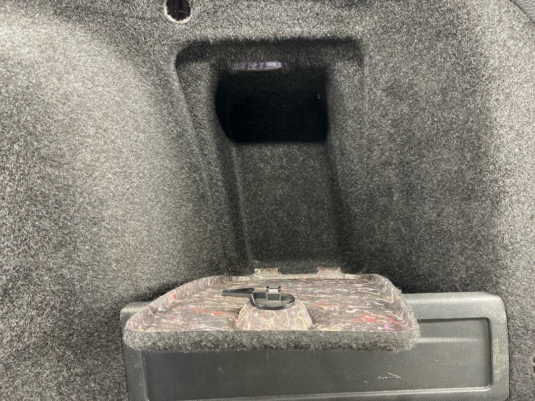 Обшивка багажника, 1920 рублей, Красноярск