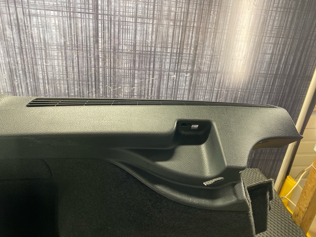 Обшивка багажника, 1920 рублей, Красноярск