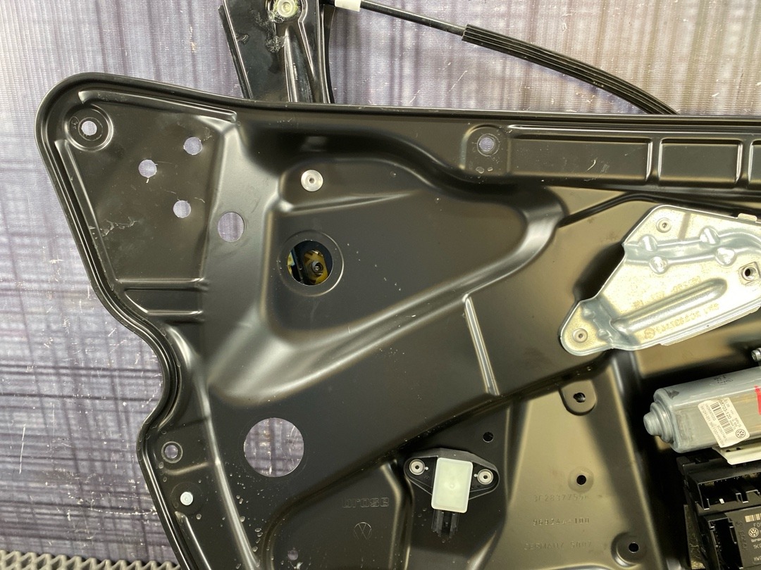 Стеклоподъемник, 2860 рублей, Красноярск