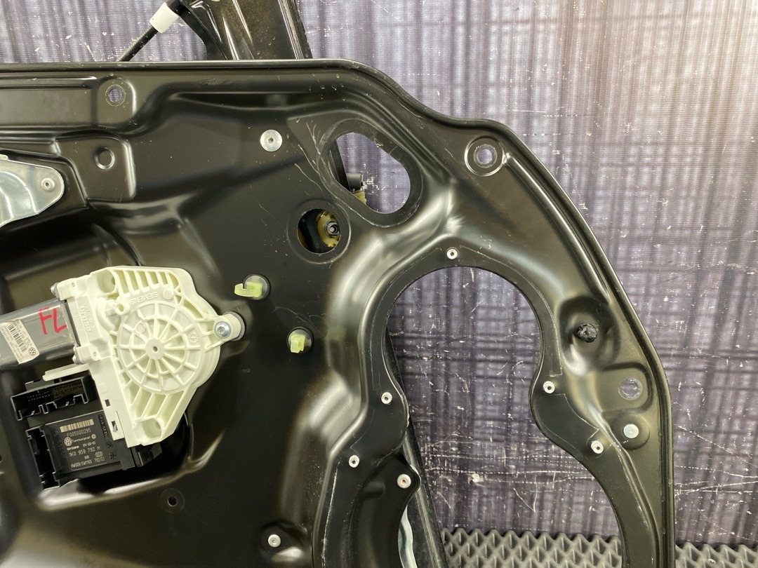 Стеклоподъемник, 2860 рублей, Красноярск