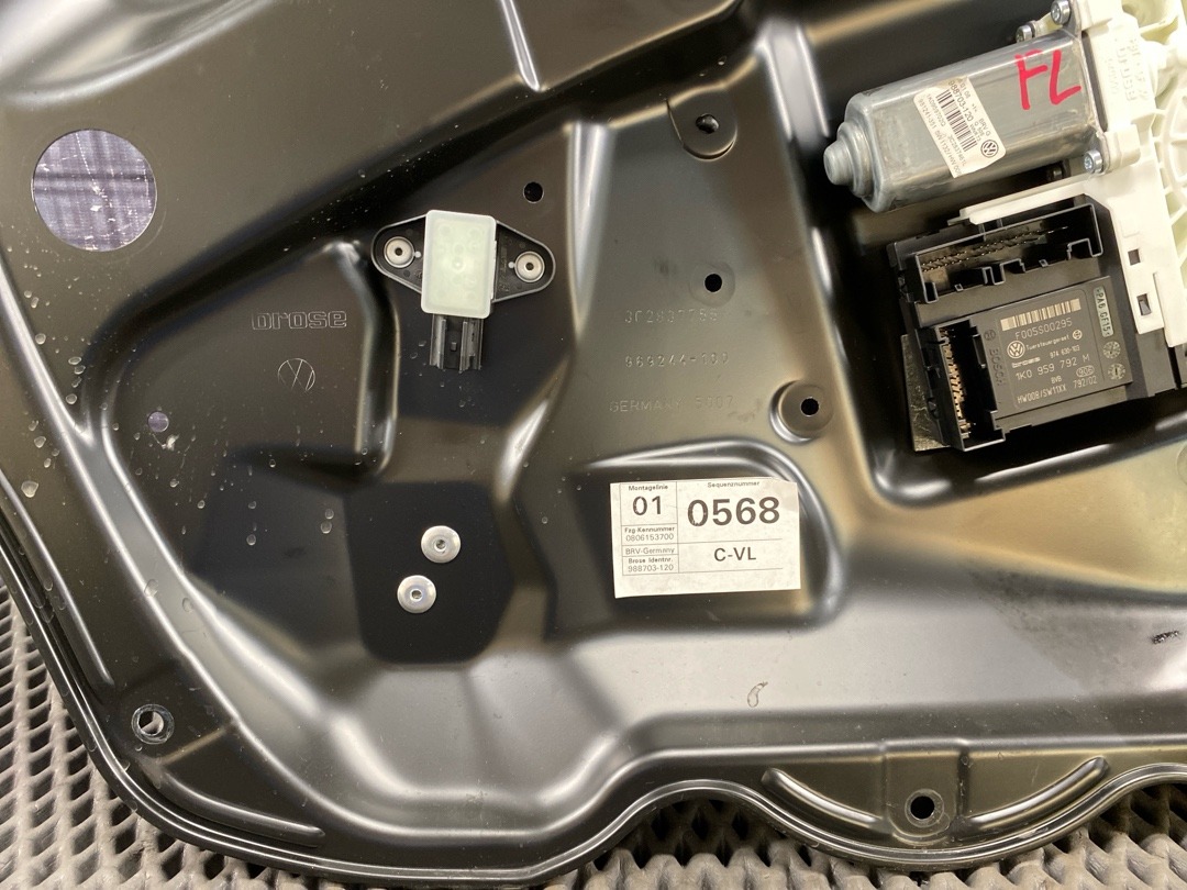 Стеклоподъемник, 2860 рублей, Красноярск